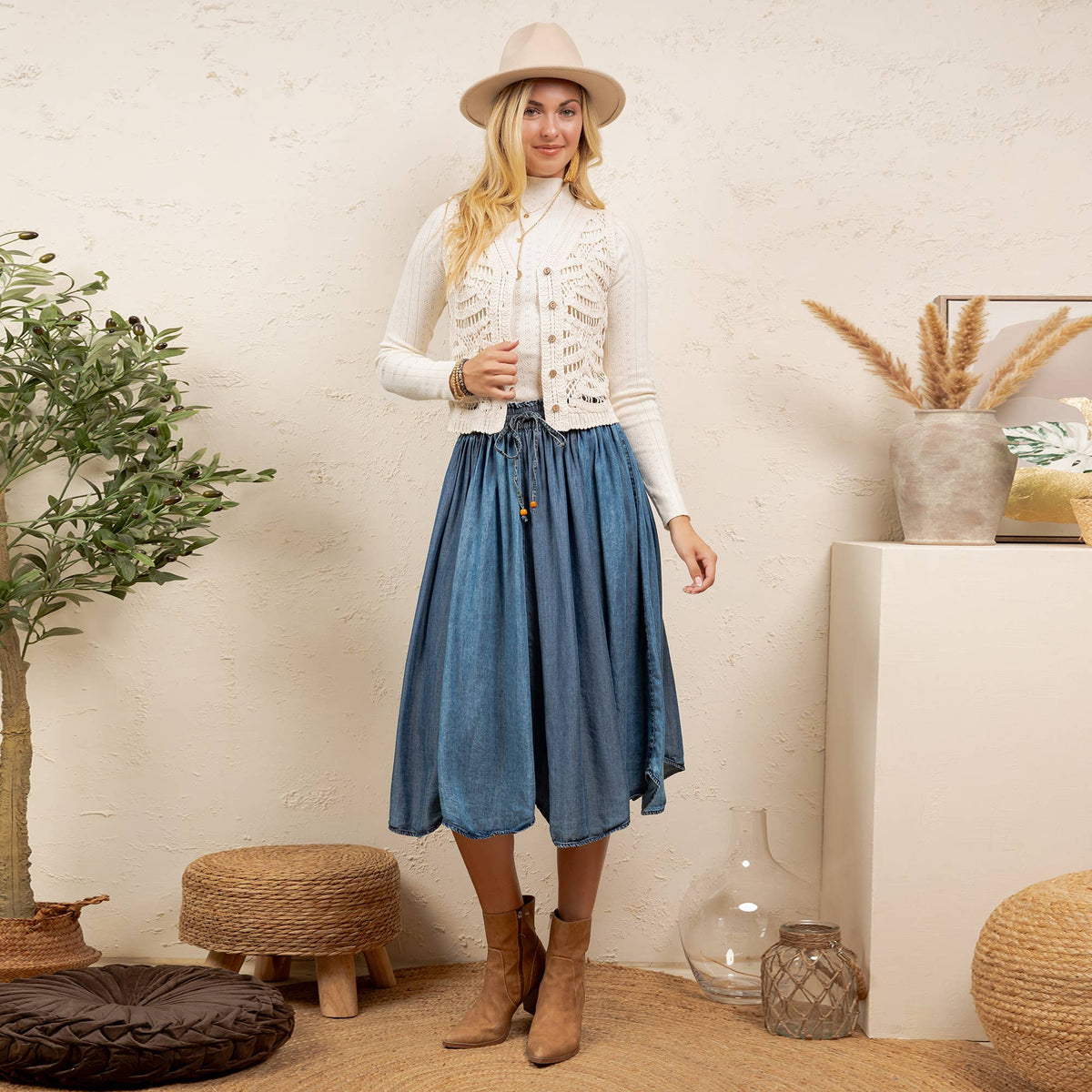 Shirred Elastic Waist Denim Skirt