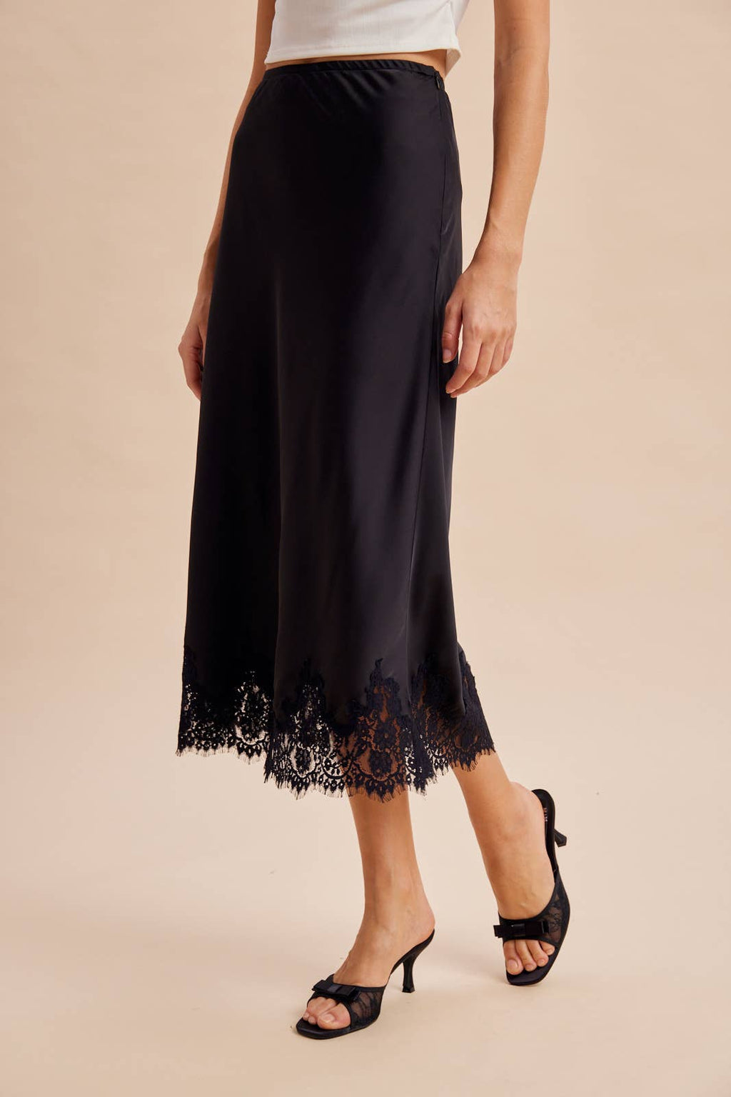 SATIN LACE TRIM SKIRT