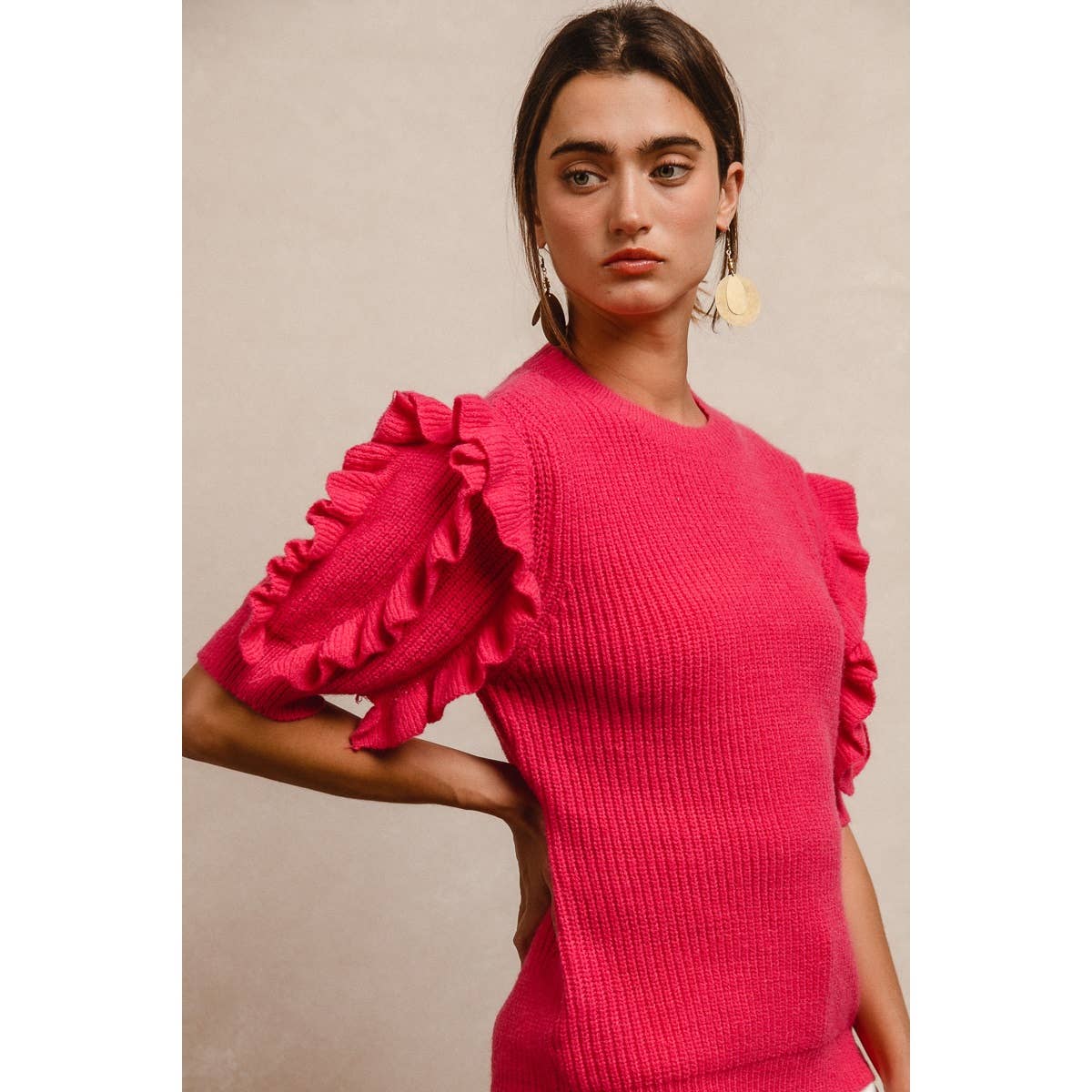 SOLID KNIT RUFFLED SLEEVES TOP