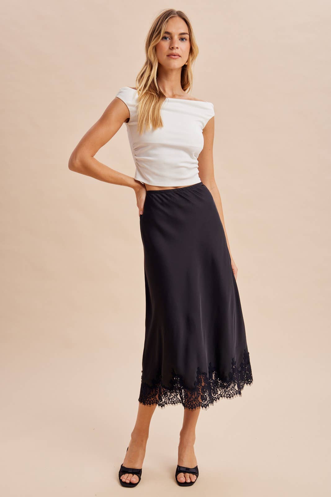 SATIN LACE TRIM SKIRT