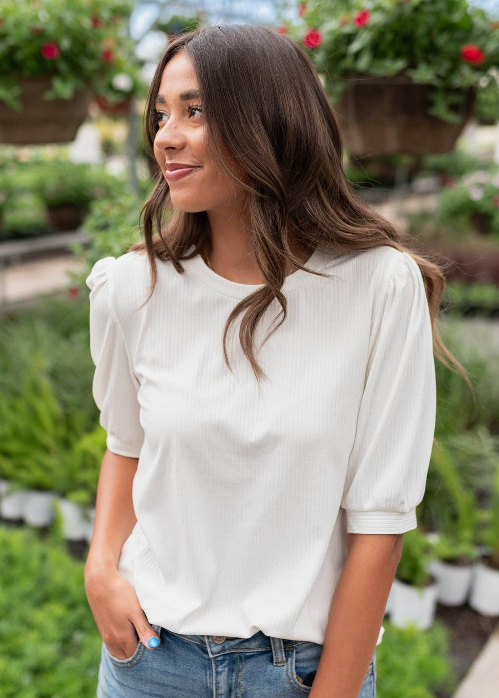 Hailee Basic White Top