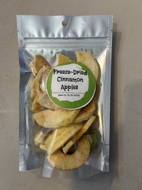 Freeze-Dried Apple Slices – Crunchy, Sweet & Naturally Delic