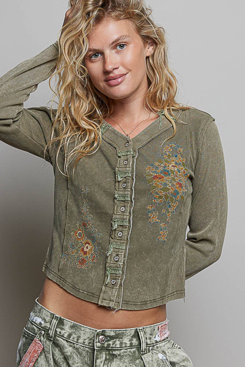 Vintage-Inspired Wash Button-Front Placket Ribbed Knit Top